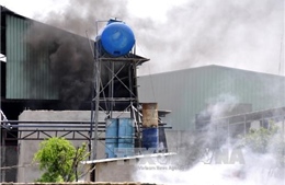 Đồng Nai: Xưởng nấu bao nilon tái chế gây ô nhiễm môi trường